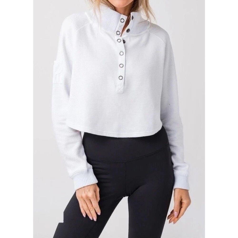 Free People Movement Ribbed Relaxed Crop So Fly Henley Pullover Sz M 100% Cotton